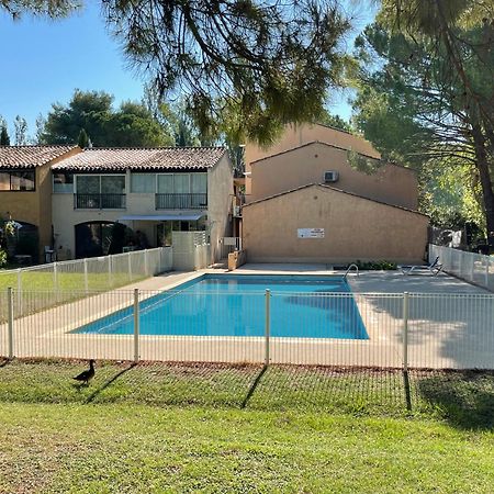 Appartement 211 Les Salicornes Arles Ngoại thất bức ảnh
